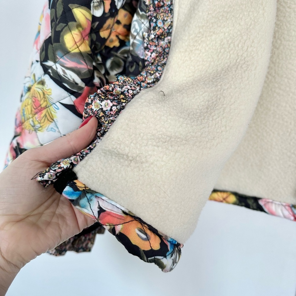 Quilt Floral Jacket with Fleece Lining - Picture 7 of 7